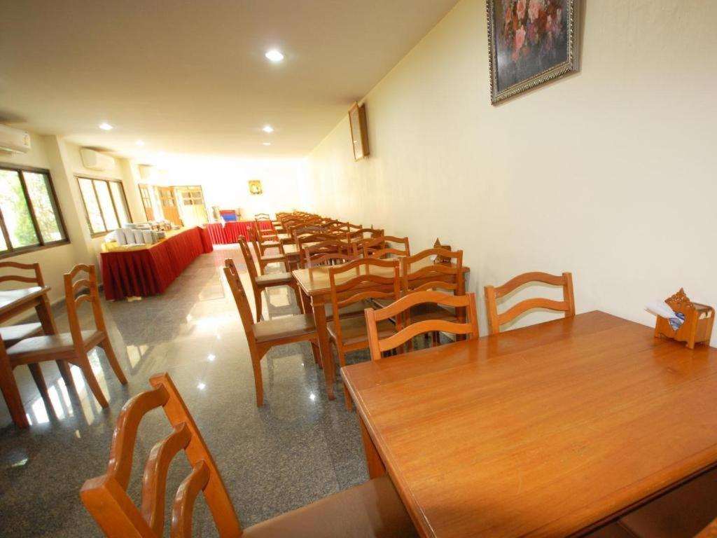 Golden Land Hotel Chiang Rai Exterior photo