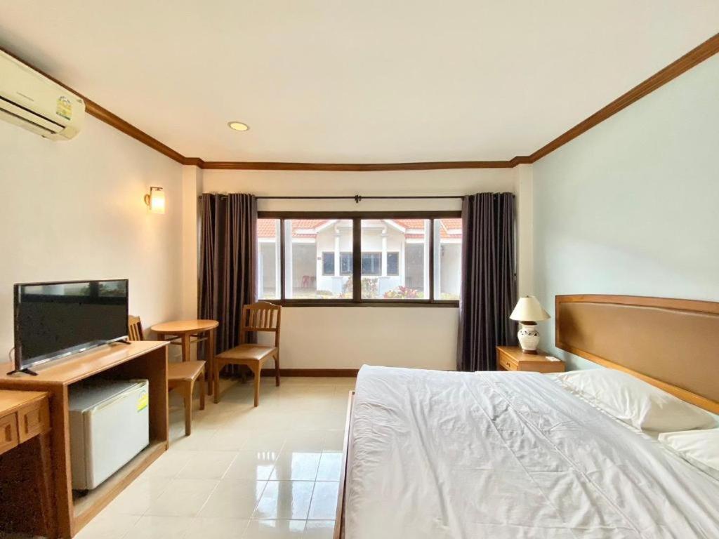 Golden Land Hotel Chiang Rai Exterior photo